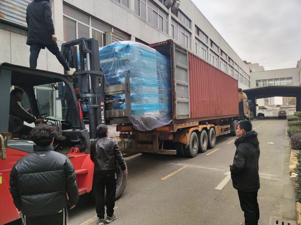 Machine packaging and loading